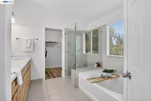 20044 Shadow Creek Cir, Castro Valley, CA 94552 - Photo 27