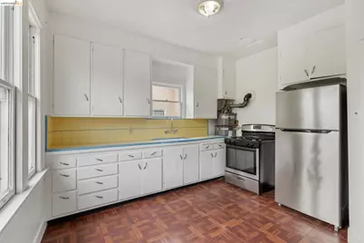 1718 Bancroft Way, Berkeley, CA 94703 - Photo 31