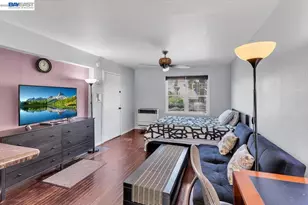 3300 Harrison St, Oakland, CA 94611 - Photo 11