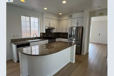 1265 Alder Creek Cir, San Leandro, CA 94577 - Photo 5