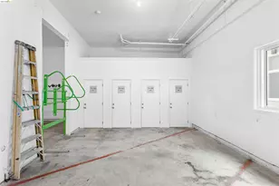 2401 San Pablo Ave, Oakland, CA 94607 - Photo 7