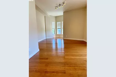 2401 San Pablo Ave, Oakland, CA 94607 - Photo 19