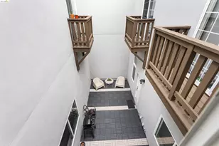 2401 San Pablo Ave, Oakland, CA 94607 - Photo 13