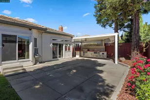 125 Deerglen Cir, Vacaville, CA 95687 - Photo 31