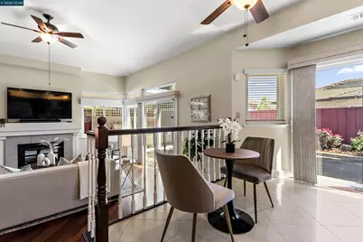 125 Deerglen Cir, Vacaville, CA 95687 - Photo 9