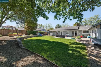 1919 Elinora Dr, Pleasant Hill, CA 94523 - Photo 25
