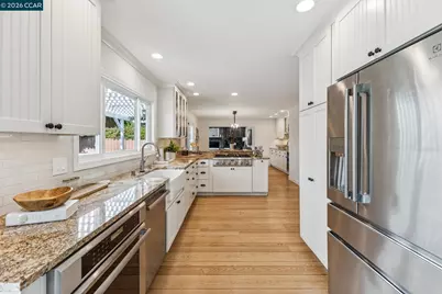 1418 De La Cruz Way, Moraga, CA 94556 - Photo 11