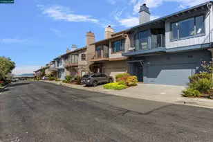 49 Starview Dr, Oakland, CA 94618 - Photo 21