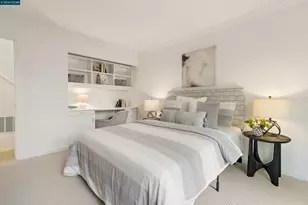 49 Starview Dr, Oakland, CA 94618 - Photo 17