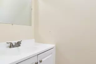 2018 Southwood Dr, Vacaville, CA 95687 - Photo 9