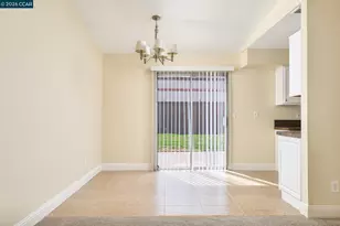 2018 Southwood Dr, Vacaville, CA 95687 - Photo 7