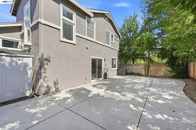 1184 Shadowcliff Ct, Brentwood, CA 94513 - Photo 35