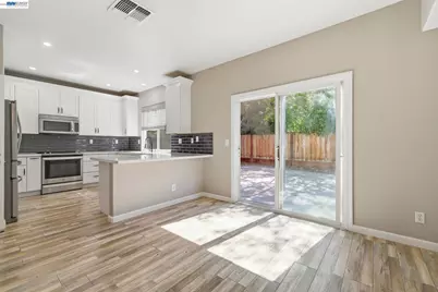 1184 Shadowcliff Ct, Brentwood, CA 94513 - Photo 13