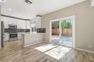 1184 Shadowcliff Ct, Brentwood, CA 94513 - Photo 13