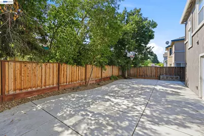 1184 Shadowcliff Ct, Brentwood, CA 94513 - Photo 39