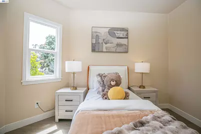 224 Shields Street, San Francisco, CA 94132 - Photo 43