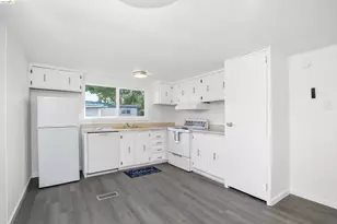 14 Del Rio, Pittsburg, CA 94565 - Photo 5