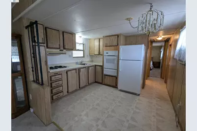 3913 Castro Valley Blvd. #6, Castro Valley, CA 94546 - Photo 13