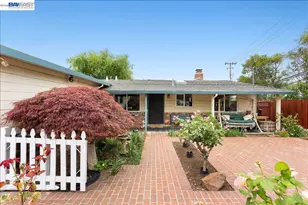 24805 Canyon View Ct, Hayward, CA 94541 - Photo 5