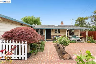 24805 Canyon View Ct, Hayward, CA 94541 - Photo 7