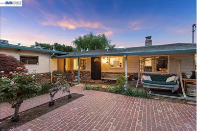 24805 Canyon View Ct, Hayward, CA 94541 - Photo 43