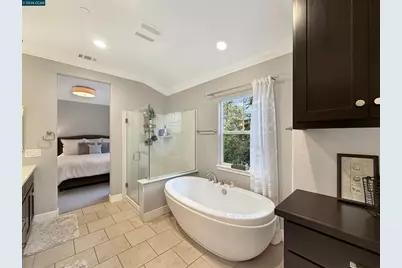 2291 Overlook Dr, Walnut Creek, CA 94597 - Photo 19