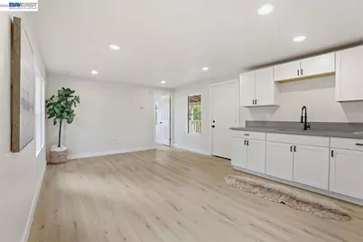 828 Olivina Ave #11, Livermore, CA 94551 - Photo 11