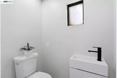 828 Olivina Ave #11, Livermore, CA 94551 - Photo 23