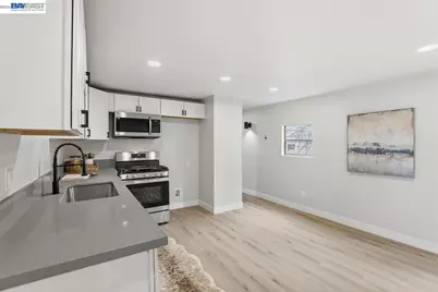 828 Olivina Ave #11, Livermore, CA 94551 - Photo 15