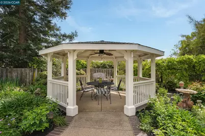 810 Buckingham Place, Danville, CA 94506 - Photo 29