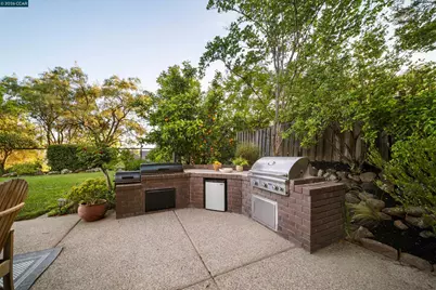 810 Buckingham Place, Danville, CA 94506 - Photo 27