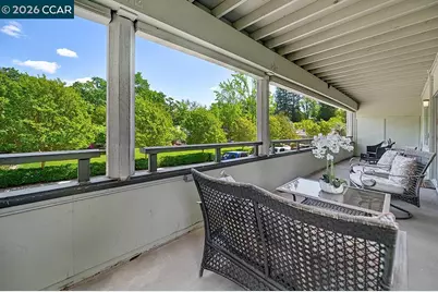 2128 Tice Creek Dr #2, Walnut Creek, CA 94595 - Photo 17