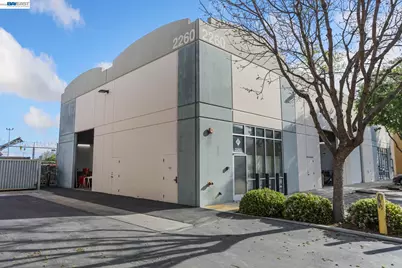 2260 Macarthur Dr, Tracy, CA 95376 - Photo 3