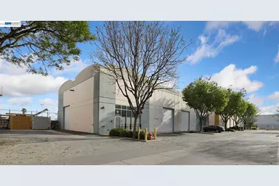 2260 Macarthur Dr, Tracy, CA 95376 - Photo 5