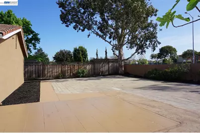 5064 Anaheim Loop, Union City, CA 94587 - Photo 37