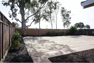 5064 Anaheim Loop, Union City, CA 94587 - Photo 33
