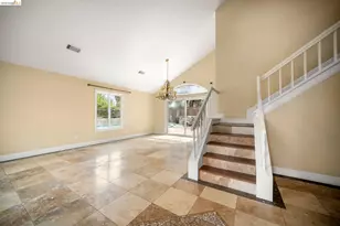 2002 Montauk Ct, Discovery Bay, CA 94505 - Photo 3