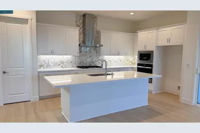 17429 Bushwick Lane, Lathrop, CA 95330 - Photo 3