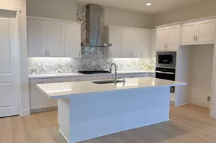 17429 Bushwick Ln, Lathrop, CA 95330 - Photo 3