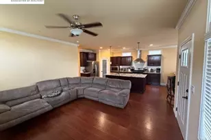 426 Honolulu Cir, Union City, CA 94587 - Photo 5