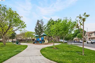 253 Balsam St, Pittsburg, CA 94565 - Photo 47