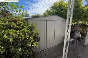 43 Palm Dr, Union City, CA 94587 - Photo 29