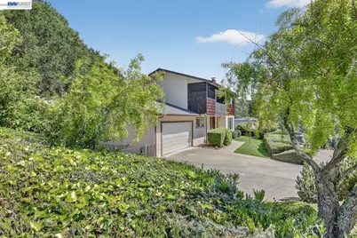 5615 Cold Water Dr, Castro Valley, CA 94552 - Photo 5