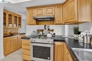 5615 Cold Water Dr, Castro Valley, CA 94552 - Photo 11