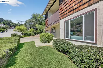 5615 Cold Water Dr, Castro Valley, CA 94552 - Photo 7