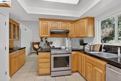 5615 Cold Water Dr, Castro Valley, CA 94552 - Photo 21