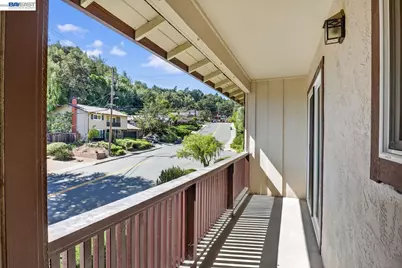 5615 Cold Water Dr, Castro Valley, CA 94552 - Photo 9