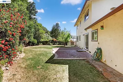 5615 Cold Water Dr, Castro Valley, CA 94552 - Photo 43