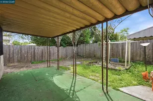 6719 Eastlawn St, Oakland, CA 94621 - Photo 23