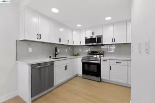 3825 Brockton Dr, Pleasanton, CA 94588 - Photo 5